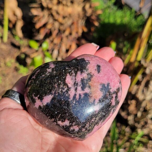 Rhodonite Crystal Puffy Heart - Picture 3 of 3